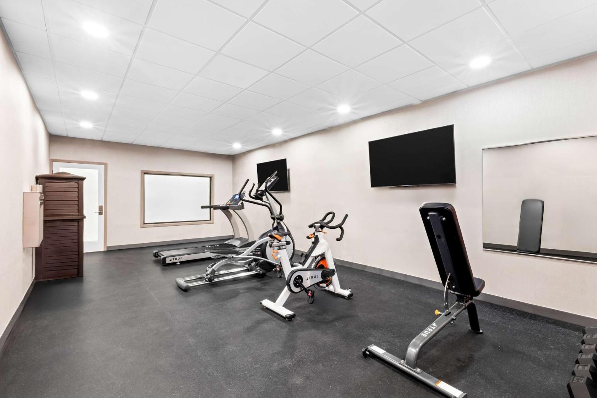 Best Western Niantic - New London, Mystic Area Extérieur photo