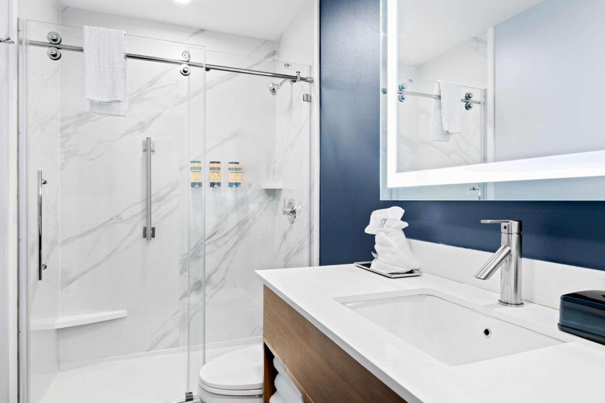 Best Western Niantic - New London, Mystic Area Extérieur photo