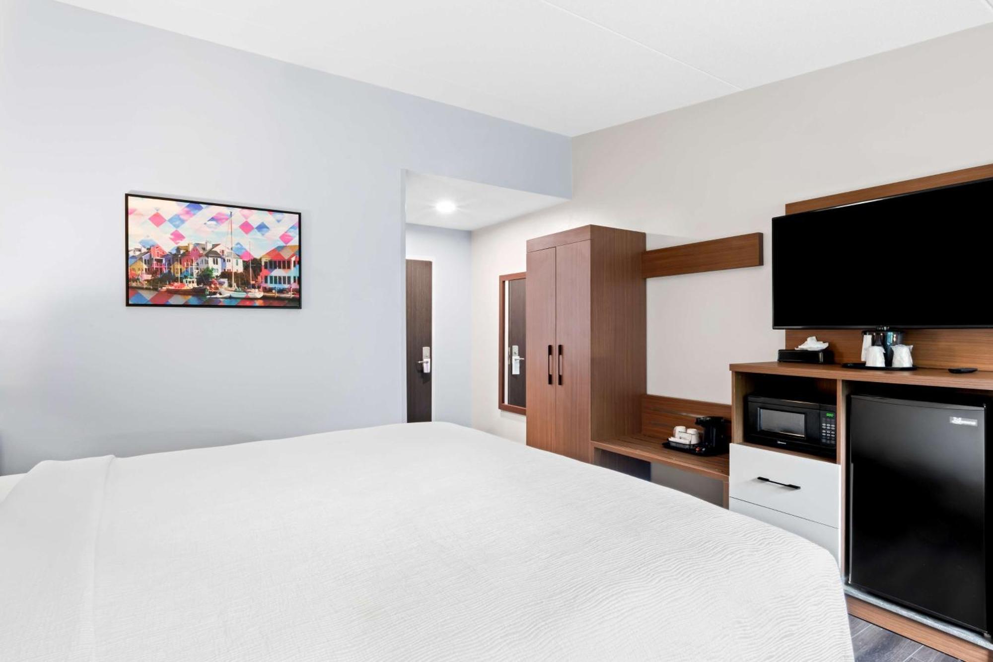 Best Western Niantic - New London, Mystic Area Extérieur photo