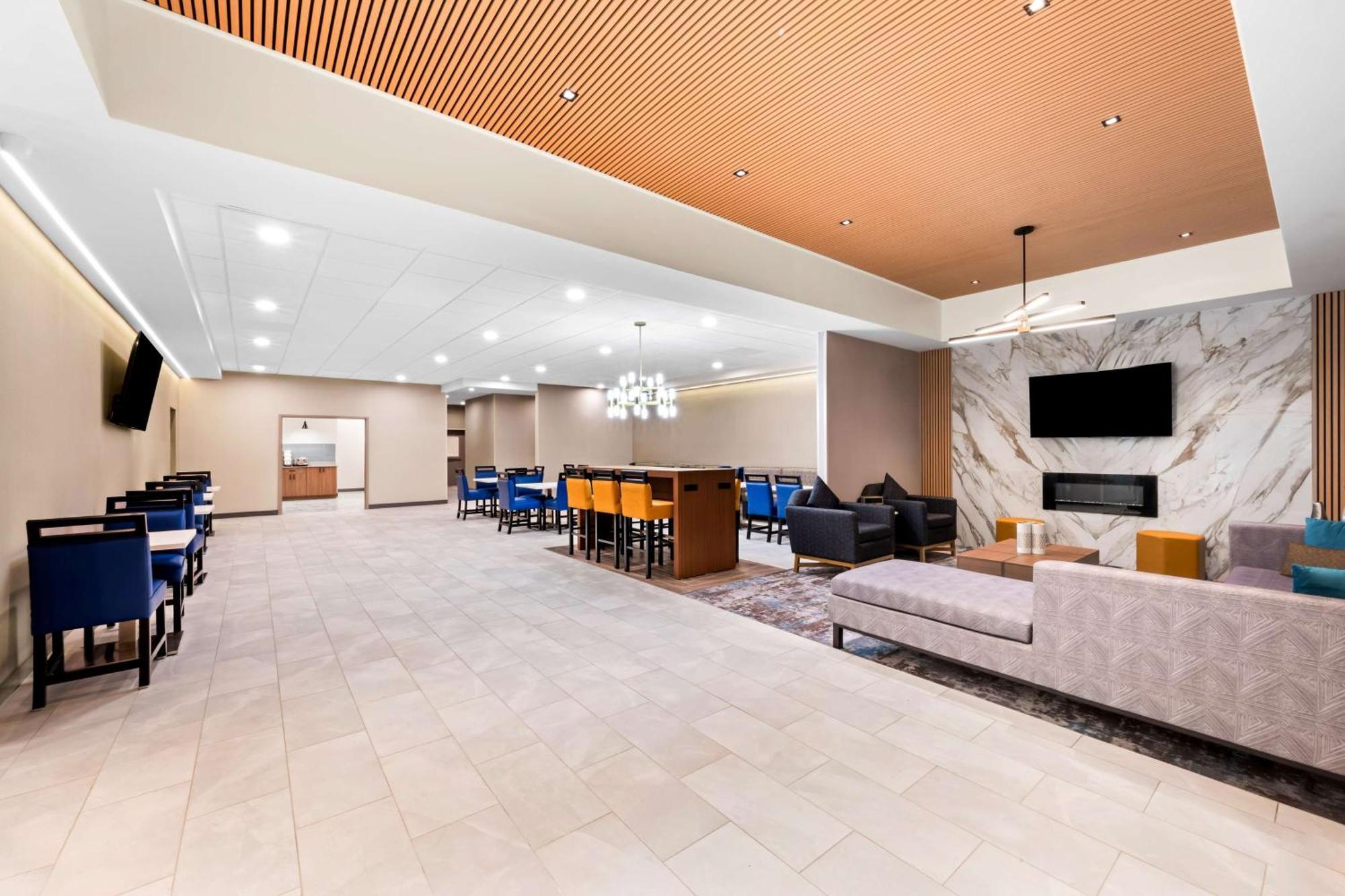 Best Western Niantic - New London, Mystic Area Extérieur photo