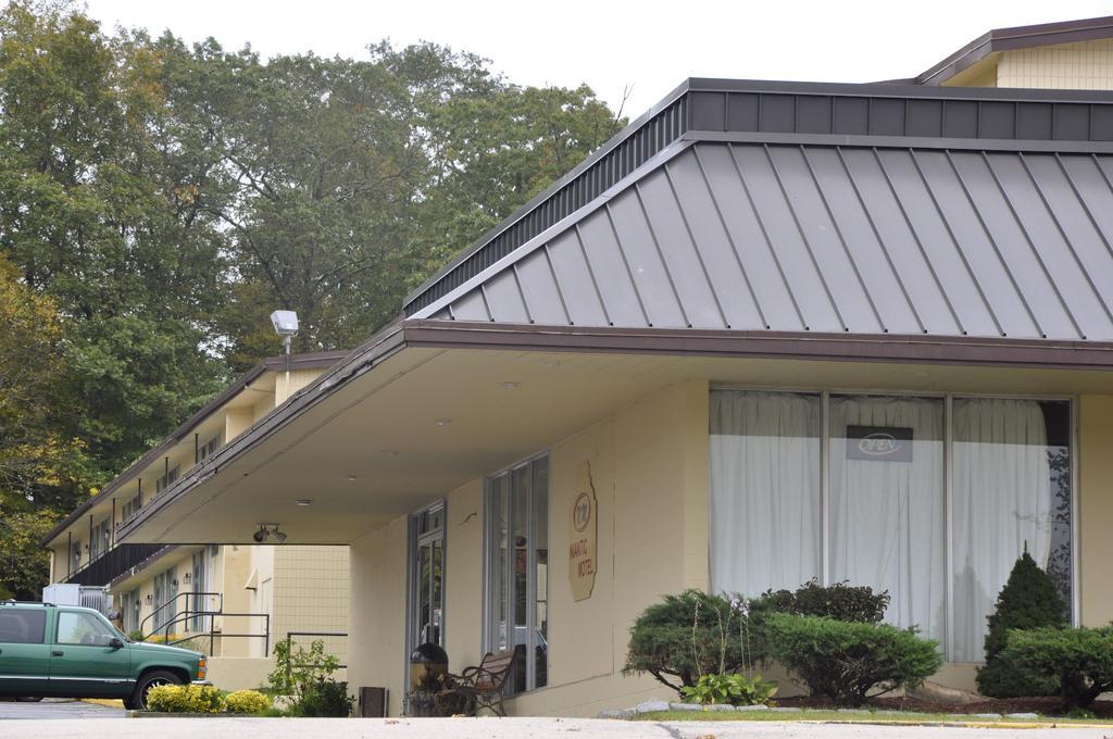 Best Western Niantic - New London, Mystic Area Extérieur photo